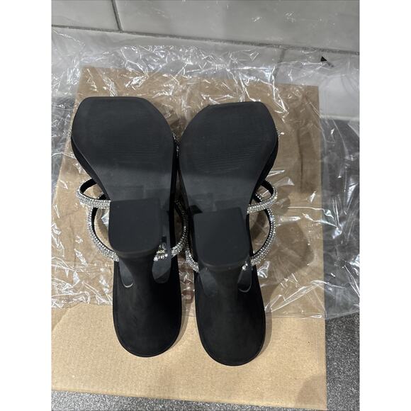 Steve Madden Libbie Black Nubuck 4.5” High Sandals, Rhinestone Straps Size 7.5 - Picture 12 of 16